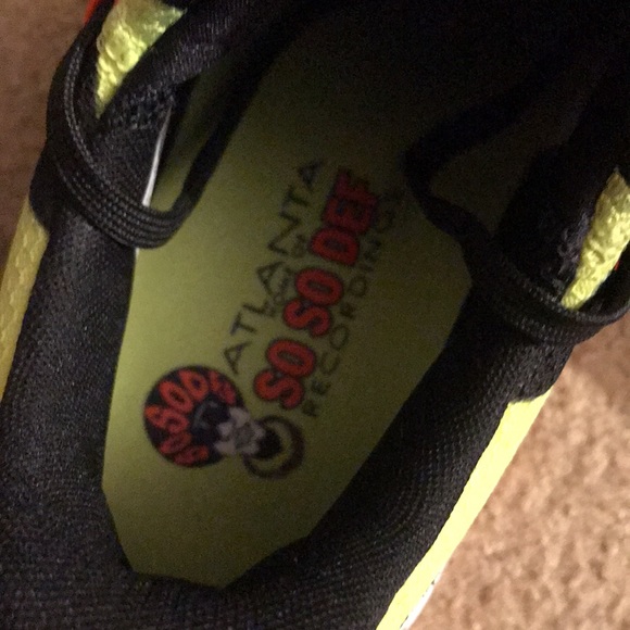 Trae Young adidas signature series So So def Atlanta mens sz 10 - Picture 5 of 6